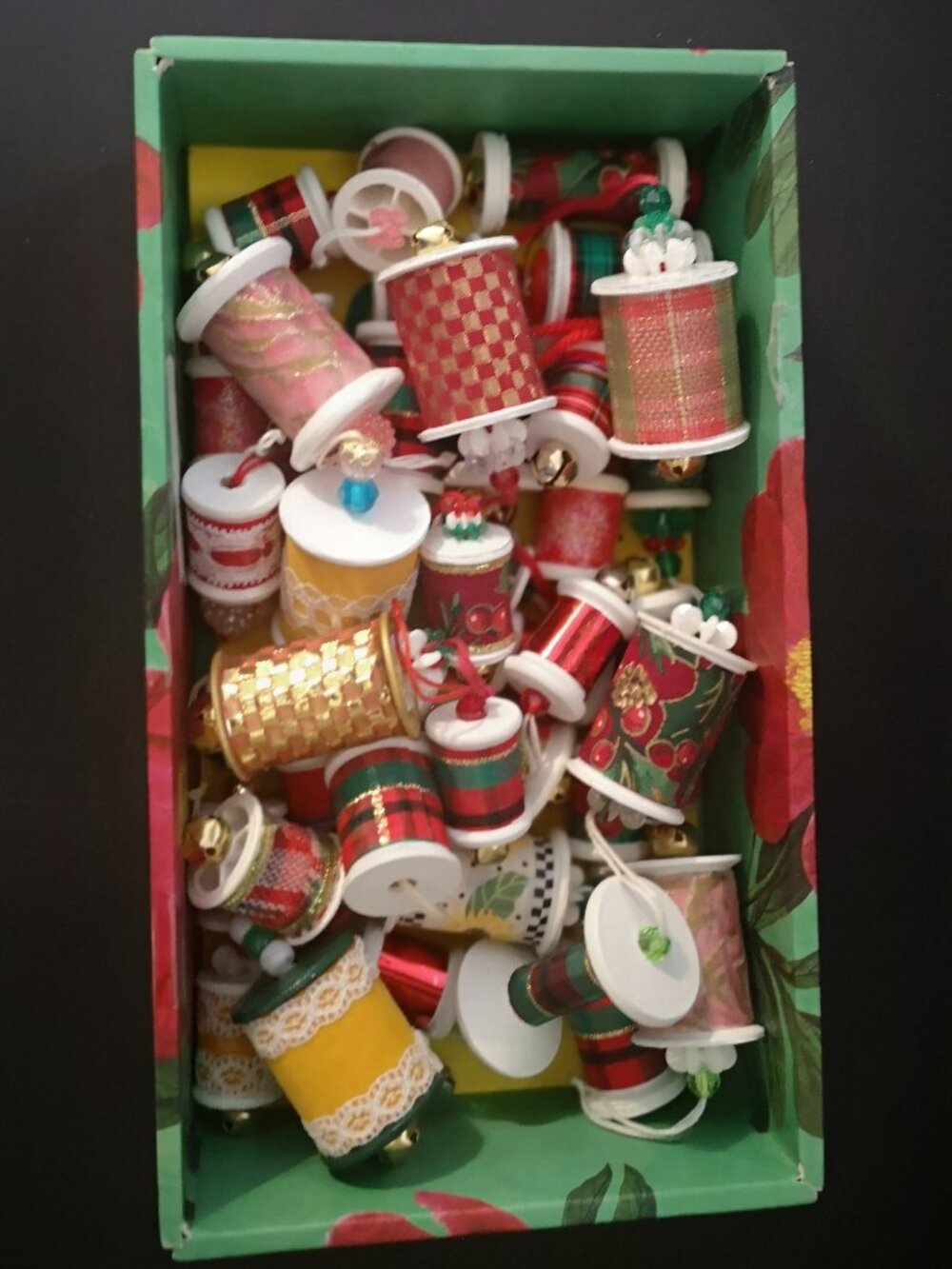 Handmade from Thread Spools Lot of 40 Various Sizes & Colors Tree Ornaments